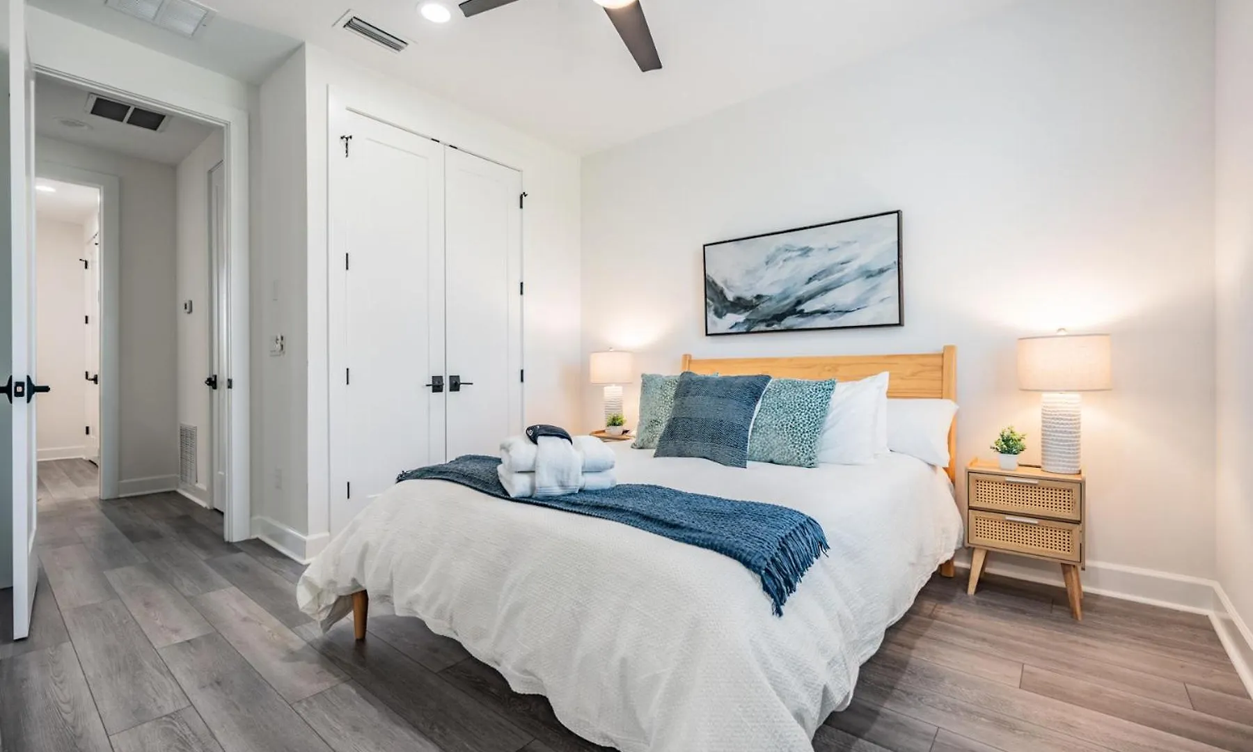 Modern Oasis - Downtown Tampa Retreat Villa