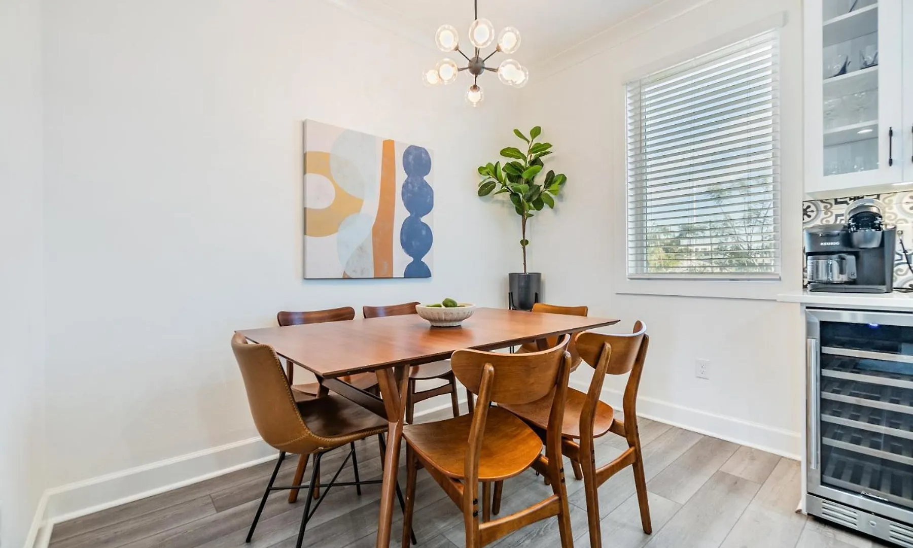 Modern Oasis - Downtown Tampa Retreat Villa
